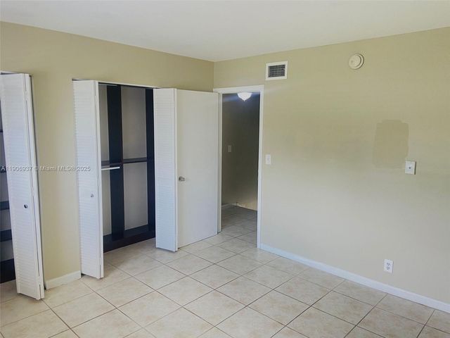4668 NW 9th Dr 4668, Plantation, FL 33317