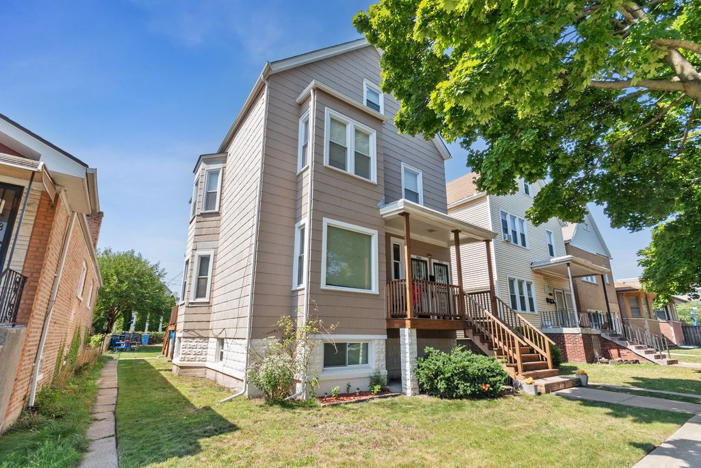 9330 S Yates Boulevard 3, Chicago, IL 60617