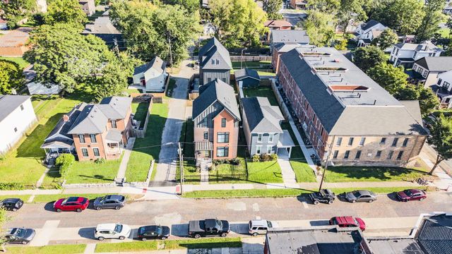 1432 E Rich Street, Columbus, OH 43205