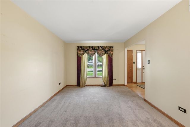 16020 S Howard Street, Plainfield, IL 60586