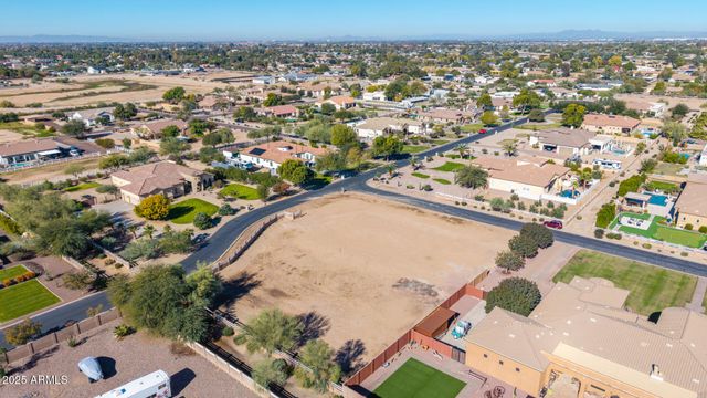 19503 E VALLEJO Street 9, Queen Creek, AZ 85142