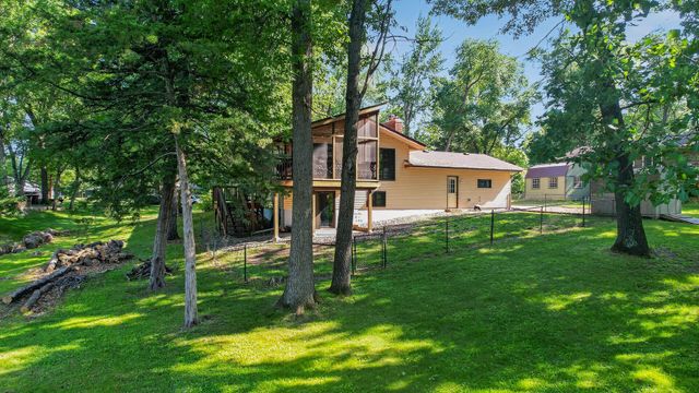 26583 Everton Circle, Wyoming, MN 55092