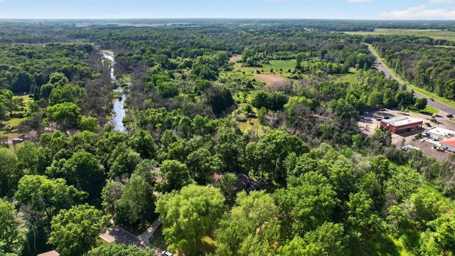 26583 Everton Circle, Wyoming, MN 55092
