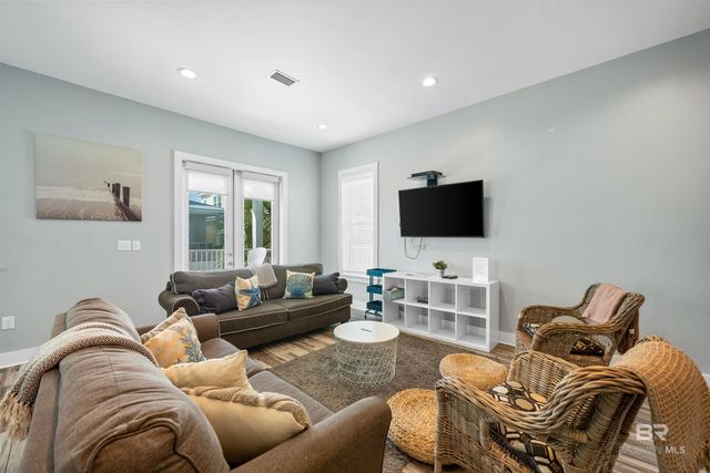 504 E Beach Boulevard L, Gulf Shores, AL 36542