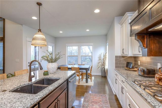 1537 Woodland Road, Greenwood, MO 64034