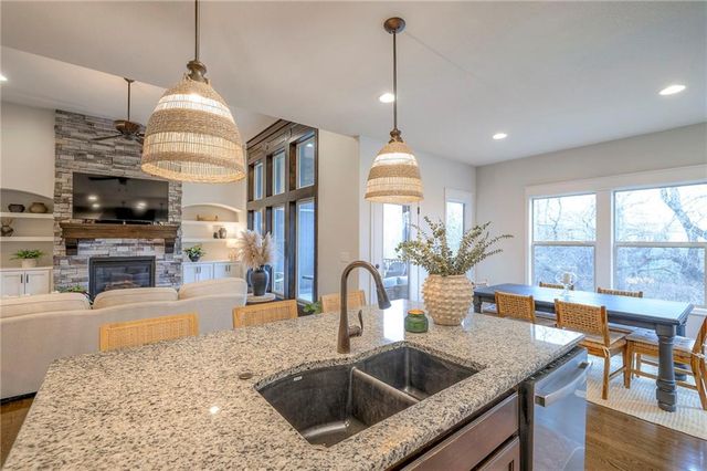 1537 Woodland Road, Greenwood, MO 64034