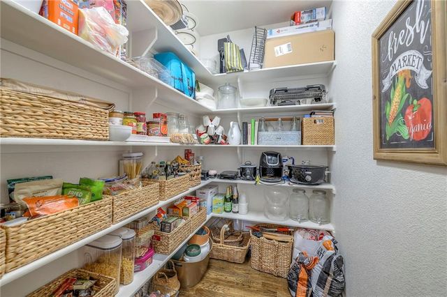 1537 Woodland Road, Greenwood, MO 64034