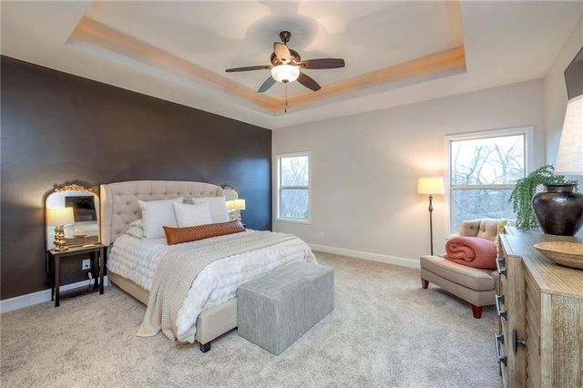 1537 Woodland Road, Greenwood, MO 64034