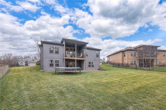 1537 Woodland Road, Greenwood, MO 64034