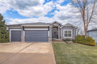 1537 Woodland Road, Greenwood, MO 64034