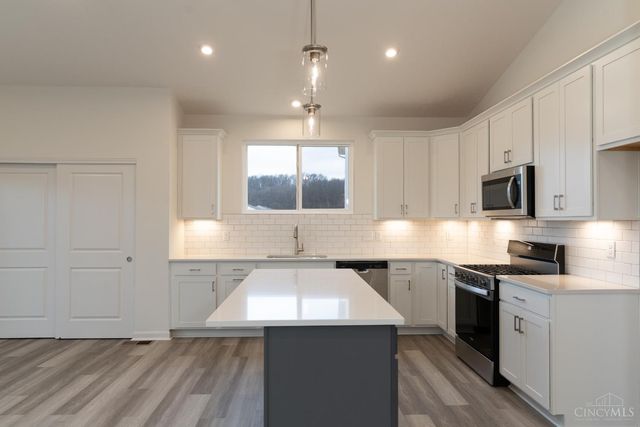 1319 Trailhead Place, Harrison, OH 45030