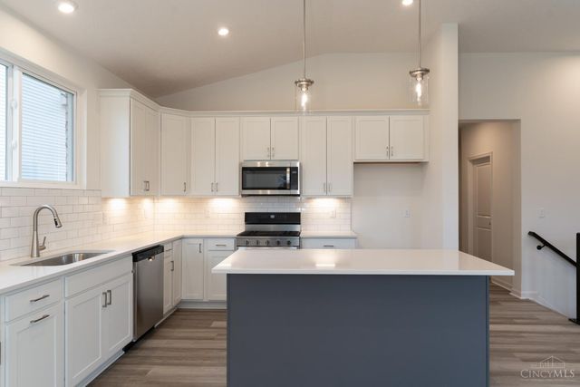 1319 Trailhead Place, Harrison, OH 45030