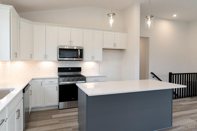 1319 Trailhead Place, Harrison, OH 45030