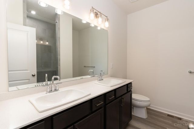 1319 Trailhead Place, Harrison, OH 45030