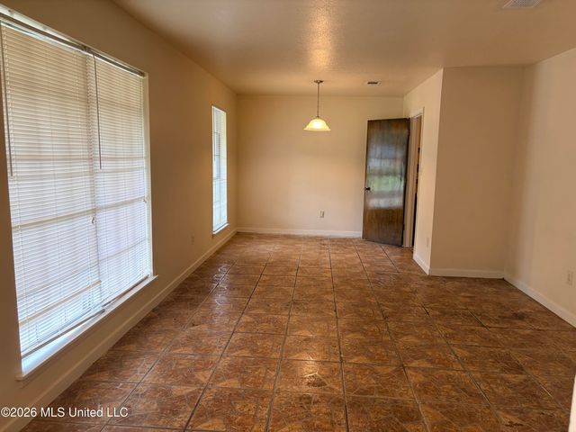 2377 Breckinridge Road, Jackson, MS 39204