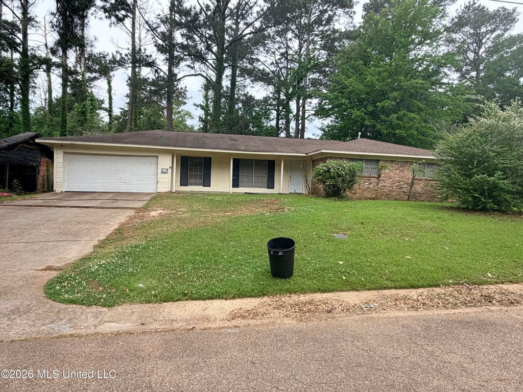 2377 Breckinridge Road, Jackson, MS 39204