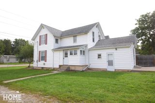 706 Corunna Avenue, Owosso, MI 48867
