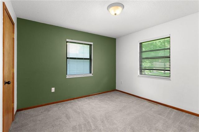 203 W Phillips Street, Odessa, MO 64076