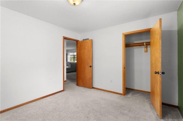 203 W Phillips Street, Odessa, MO 64076