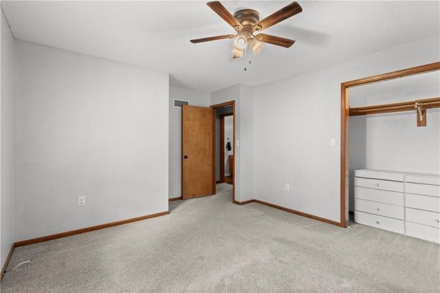 203 W Phillips Street, Odessa, MO 64076