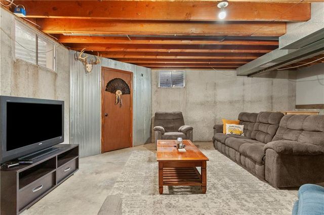 203 W Phillips Street, Odessa, MO 64076