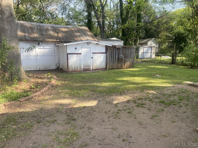 1807 ST CHARLES Avenue, Montgomery, AL 36107