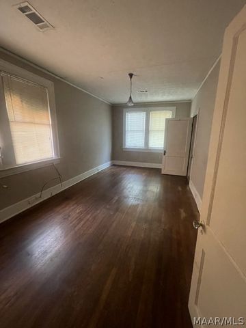 1807 ST CHARLES Avenue, Montgomery, AL 36107