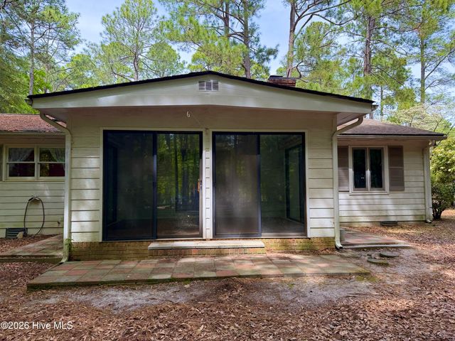 20 Merion Circle, Pinehurst, NC 28374