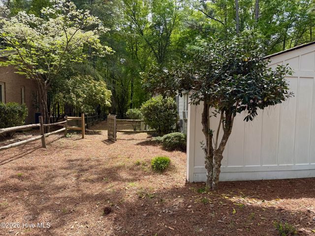 20 Merion Circle, Pinehurst, NC 28374