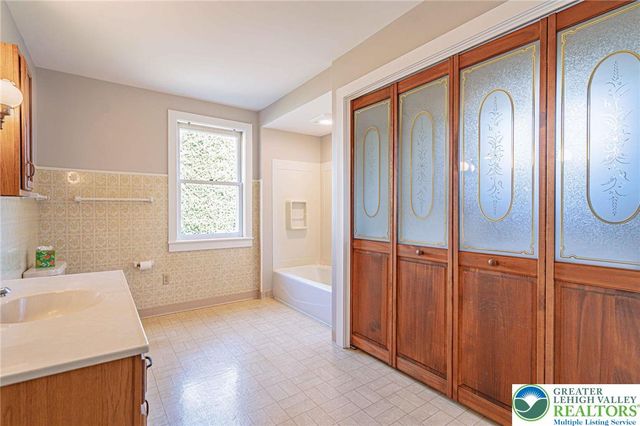 6245 Vera Cruz Road, Upper Milford Twp, PA 18049