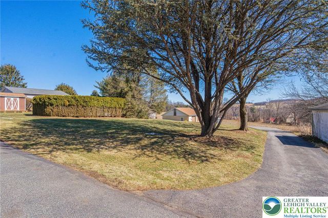 6245 Vera Cruz Road, Upper Milford Twp, PA 18049