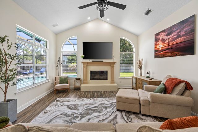 1157 Ashmore Dr, St Johns, FL 32259