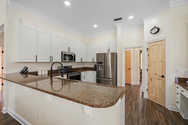 1157 Ashmore Dr, St Johns, FL 32259