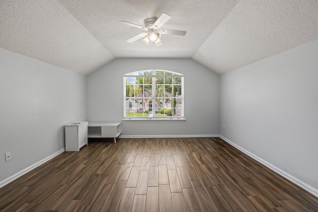 1157 Ashmore Dr, St Johns, FL 32259