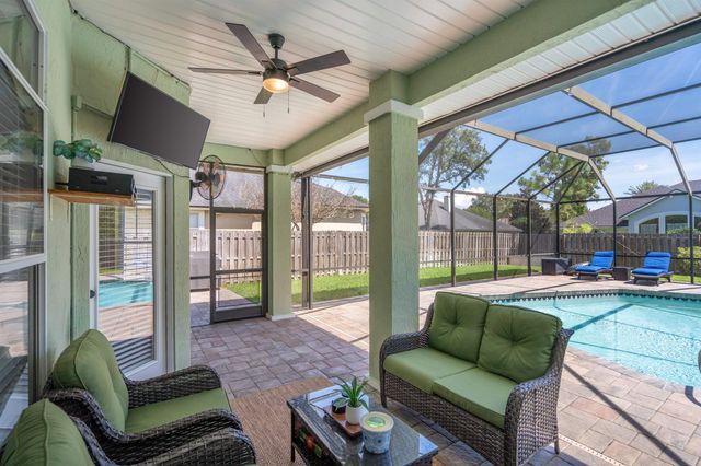 1157 Ashmore Dr, St Johns, FL 32259