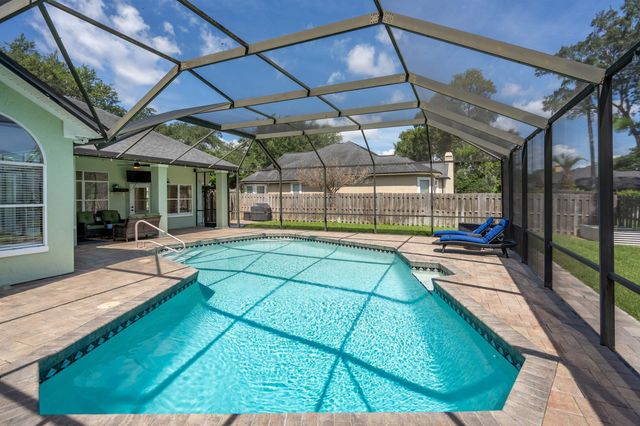 1157 Ashmore Dr, St Johns, FL 32259