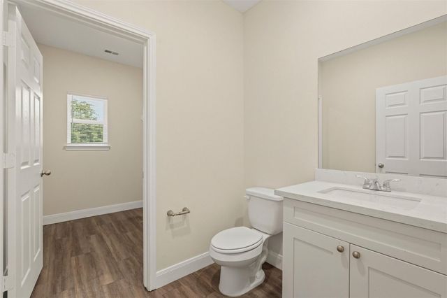 2218 Bringhurst Street B, Houston, TX 77026
