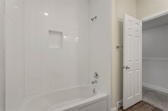 2218 Bringhurst Street B, Houston, TX 77026