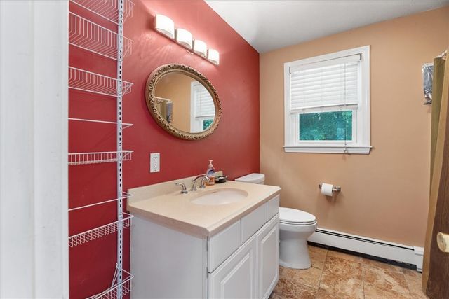 7 Boulder Drive, Johnston, RI 02919