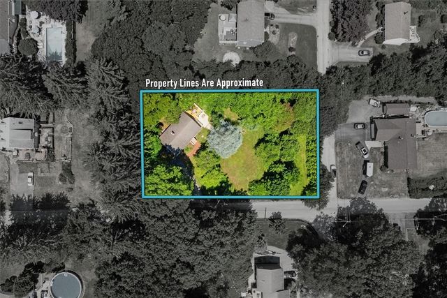 7 Boulder Drive, Johnston, RI 02919