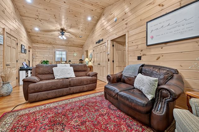 6385 Hwy 2, Epworth, GA 30541