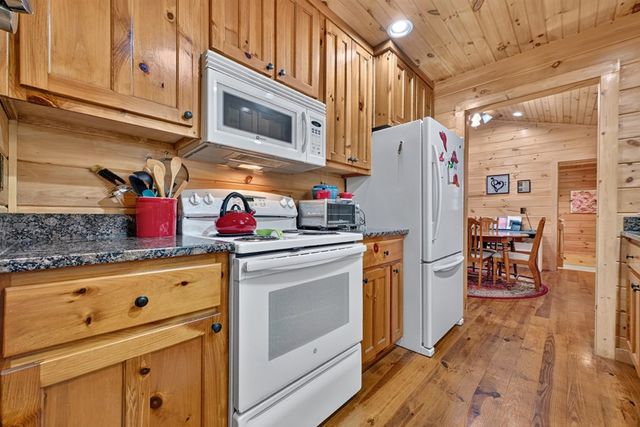 6385 Hwy 2, Epworth, GA 30541