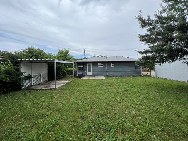 1226 Record Crossing Road, Dallas, TX 75235