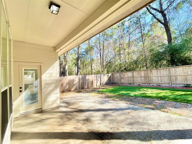 90 N Creekmist Place, The Woodlands, TX 77385