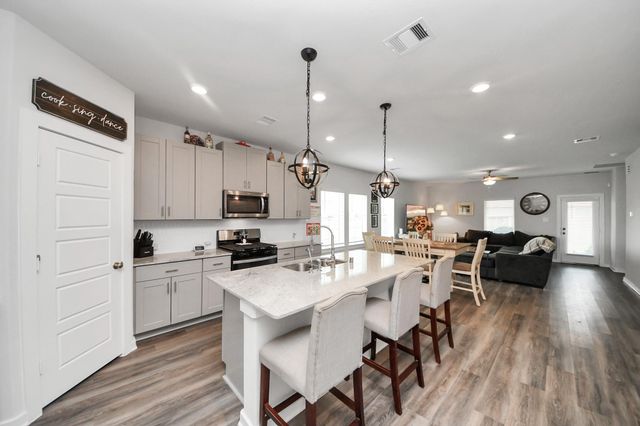 2518 Elliot Canyon Lane, Crosby, TX 77532