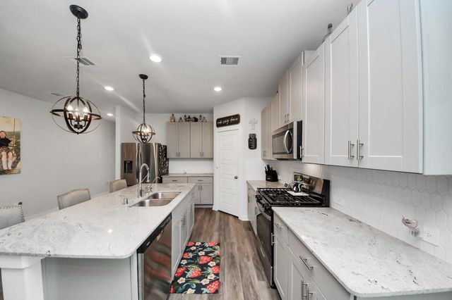 2518 Elliot Canyon Lane, Crosby, TX 77532