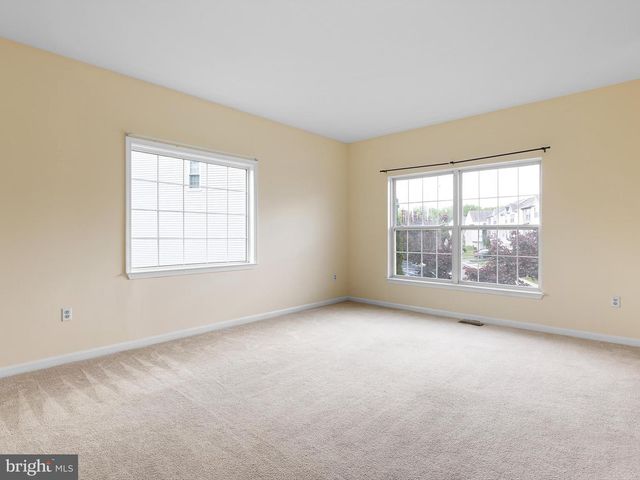 46 HIGHLAND CIRCLE, Newark, DE 19713