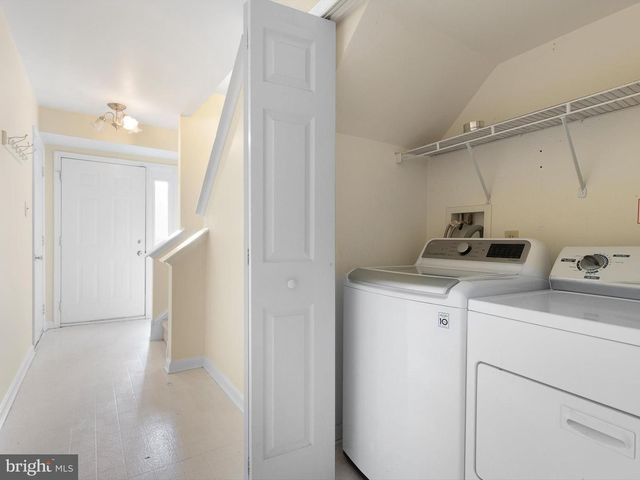 46 HIGHLAND CIRCLE, Newark, DE 19713