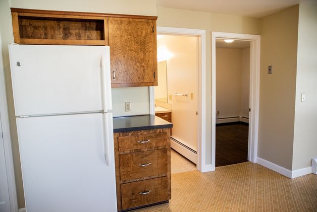 11 Milk Street 2, Bristol, RI 02809