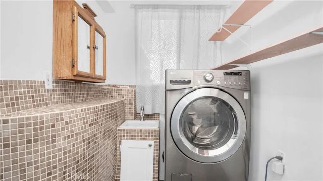 2620 Commodore, Los Angeles, CA 90032